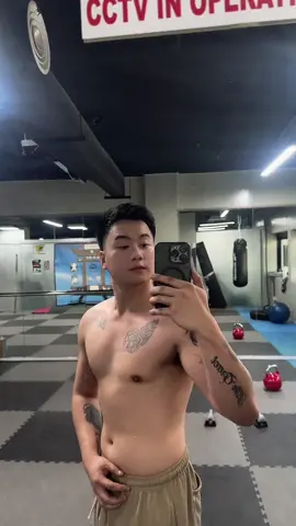 Nadagdagan na naman ng 1kilo 😅 #foryou #dubai🇦🇪 #foryoupage #fyppppppppppppppppppppppp #gym 