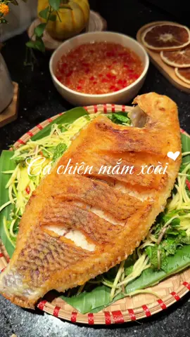 Cá diêu hồng chiên ăn kèm mắm xoài ta nói nhức nách #xuhuong #viralvideo #xuhuongtiktok 