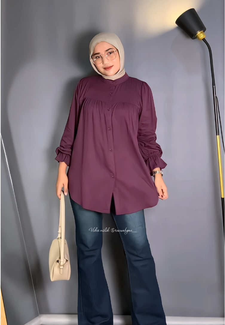 Kemeja warna burgundy🫶🏻#alyssablouse #kemejawanita #kemejarayon #kemejarayontwill #blouseburgundy 