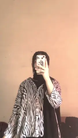 ##hathon ko sambhaly mery hathon mn 🖤🤍🌷✨🫠#foryoupageofficiall #foryoupageofficiall #foryoupageofficiall #foryoupageofficiall 