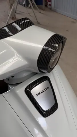 รถมันต้องอย่างงี้ 😜 #NTcaRbon #Giorno #คาร์บอนแท้