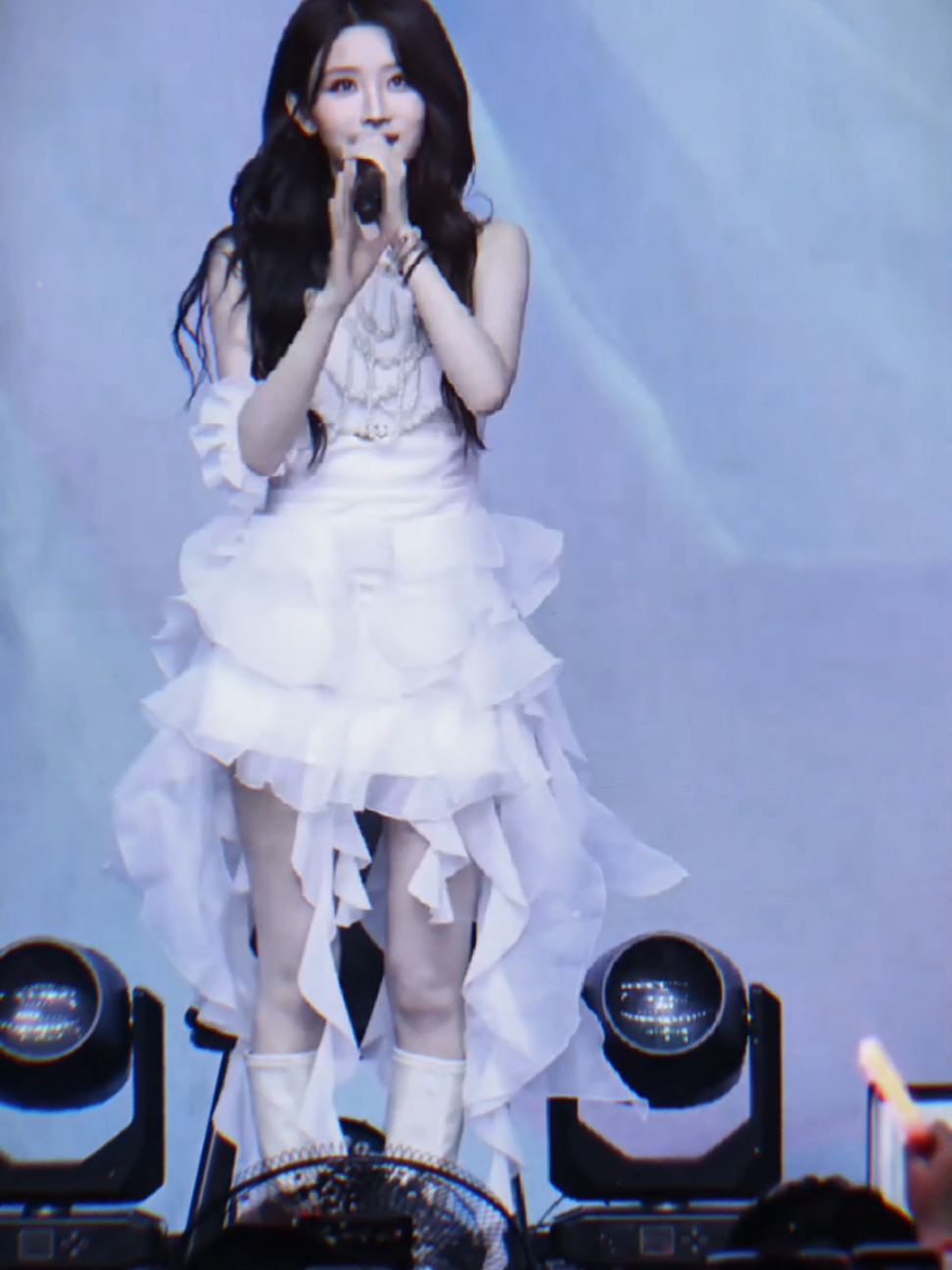 好久不见宝宝!  #châuthivũ #zsy #zhoushiyu #周诗雨 #fanmeeting 