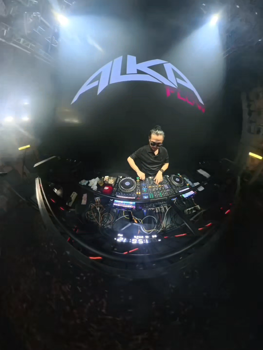 #superhousesatrio #alkaflow #djalkaflow #fyp #hwsuperhouse 