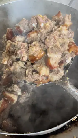 Nguyên 1 nồi thịt lợn giả cầy ngon thế này mà có bác bảo nhà em độn thịt chó, có oan ức quá không chứ 😂😂😂#thitcho #thitchohanoi #thitchongon #thitmeo #buncho 