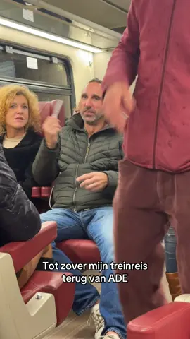 Aan de gezichtsuitdrukking af te lezen had meneer er zelf ook plezier van #viral #pov #fyp 