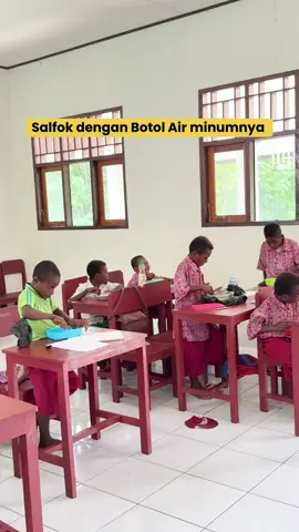 Botol air minum alternatif  #tiktokguru #gurutiktok #gurusd #gurupedalamanpapua #gurupelosok 