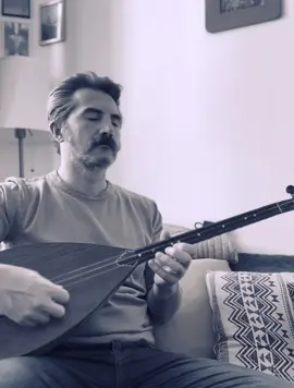 I Know What You Want “Covered by SJP” is available on Spotify, YouTube, Apple Music and all other platforms. ENJOY! • • • #sazjazzparis #iknowwhatyouwant #bustarhymes #rap #hiphop 