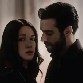 20 yıllık bi mazi🫠 || #turkishseries #dizieditleri #sahipsizler #viraltiktok #keşfetteyizzz 