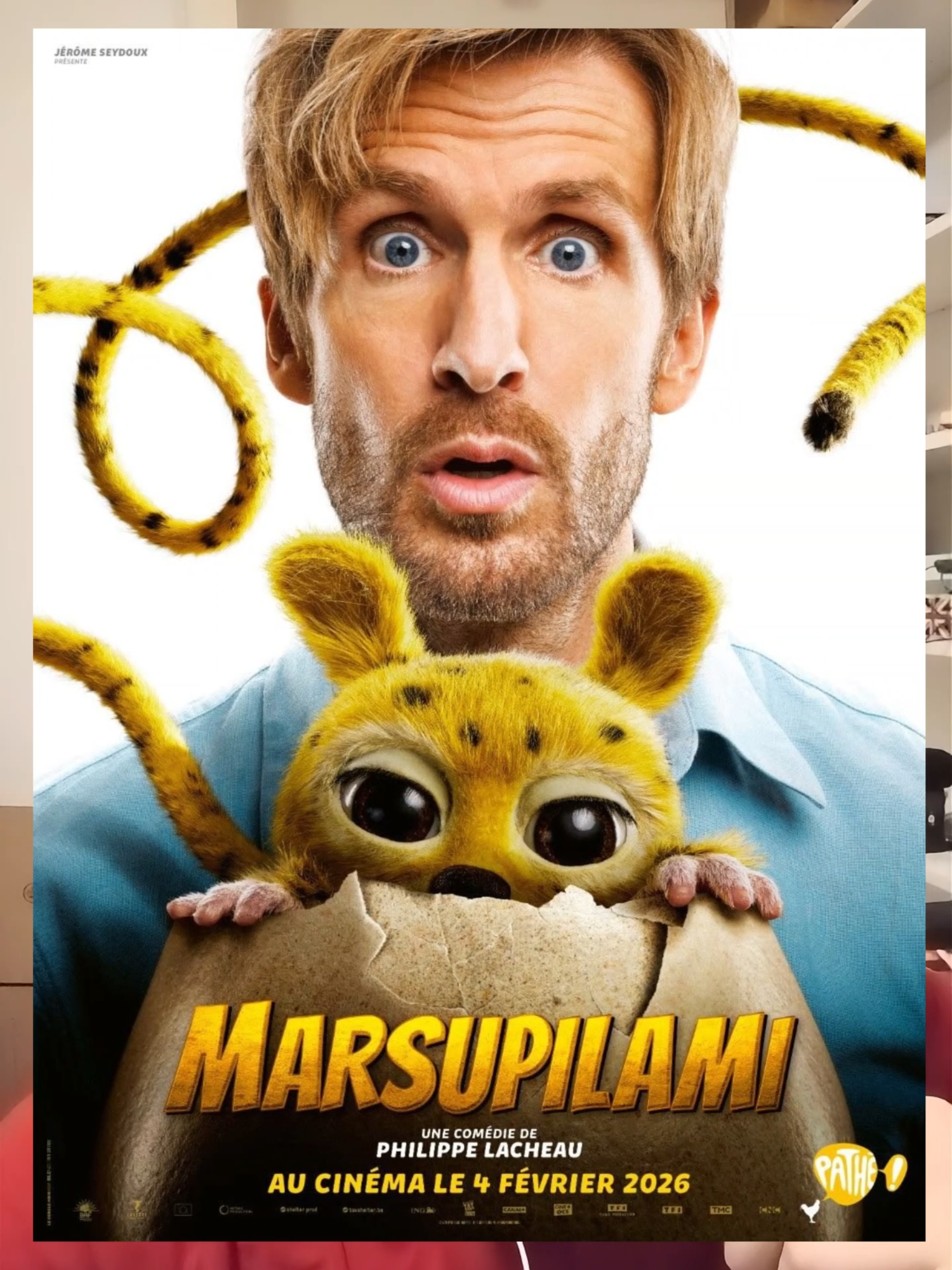 🎬🌴 Petit retour à chaud sur notre visionnage en avant-première de la bande-annonce du nouveau Marsupilami 🐒✨ 👉 Signé Philippe Lacheau, le film promet humour, aventure et beaucoup (beaucoup) de poils jaunes 😅 👉 Entre nostalgie et comédie à la française survitaminée, on vous dit tout sur nos premières impressions 🎥 👉 Est-ce que ce Marsupilami va rugir… ou retomber dans la jungle du bof ? 👀 💬 Et toi, curieux de découvrir le Marsupilami version Lacheau ? #Marsupilami #PhilippeLacheau #AvantPremiere #BandeAnnonce #CinemaFrancais #MovieTok #Cinephile #FilmTok #TikTokCinema #CultureCiné #HumourCine #RetourCine