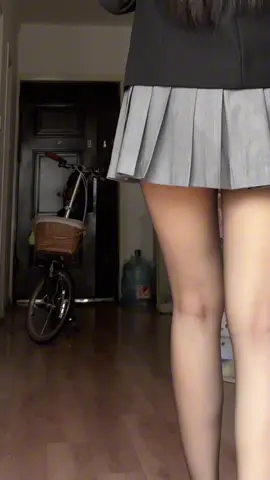 Chân váy tôi mê😍#vaydichoi #chanvay #chanvayxinh 