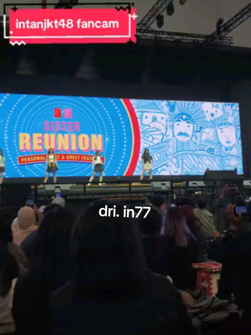 fancam intan yang hampir selesai tapi gagal ada orang lewat 😅 #intanjkt48 #jkt48 #meetandgreetjkt48 