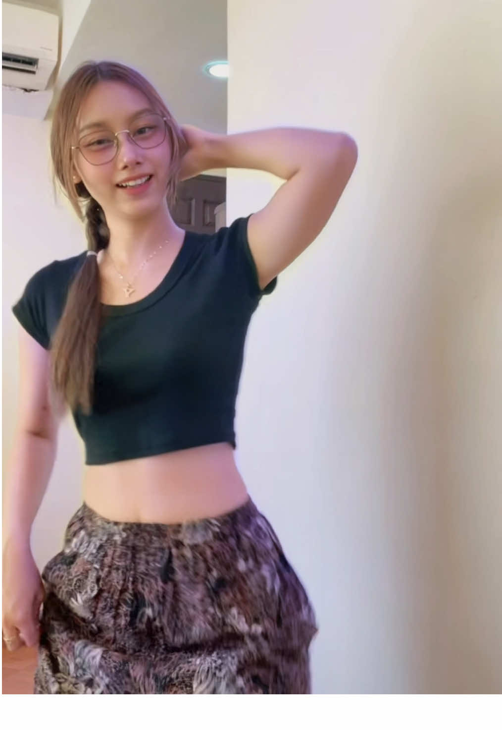 နေတွေအရမ်းပူတယ်ဝေ့ Take care🙆‍♀️🖤