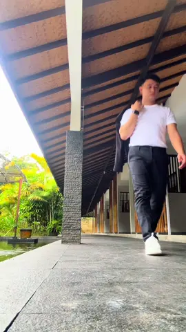 #Bapak anak 2 mau lewat..