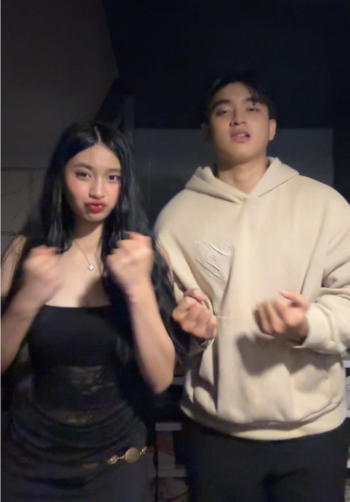 Mistletoe with koyahhh@Ernest Fermilan💖🤗 #runcav #runcavmanagement #fermilansiblings