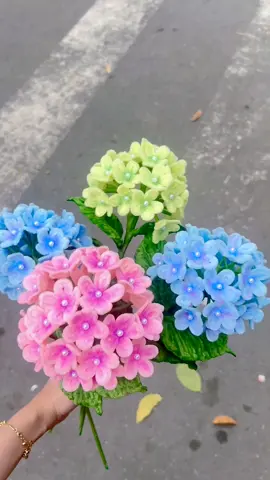 Shop nhớ Đà Lạt rùi nên mần mấy đoá cẩm tú cầu 🫠🫠#CapCut #kemnhunghandmade #fyp #vppHongNgoc #hoakemnhung 