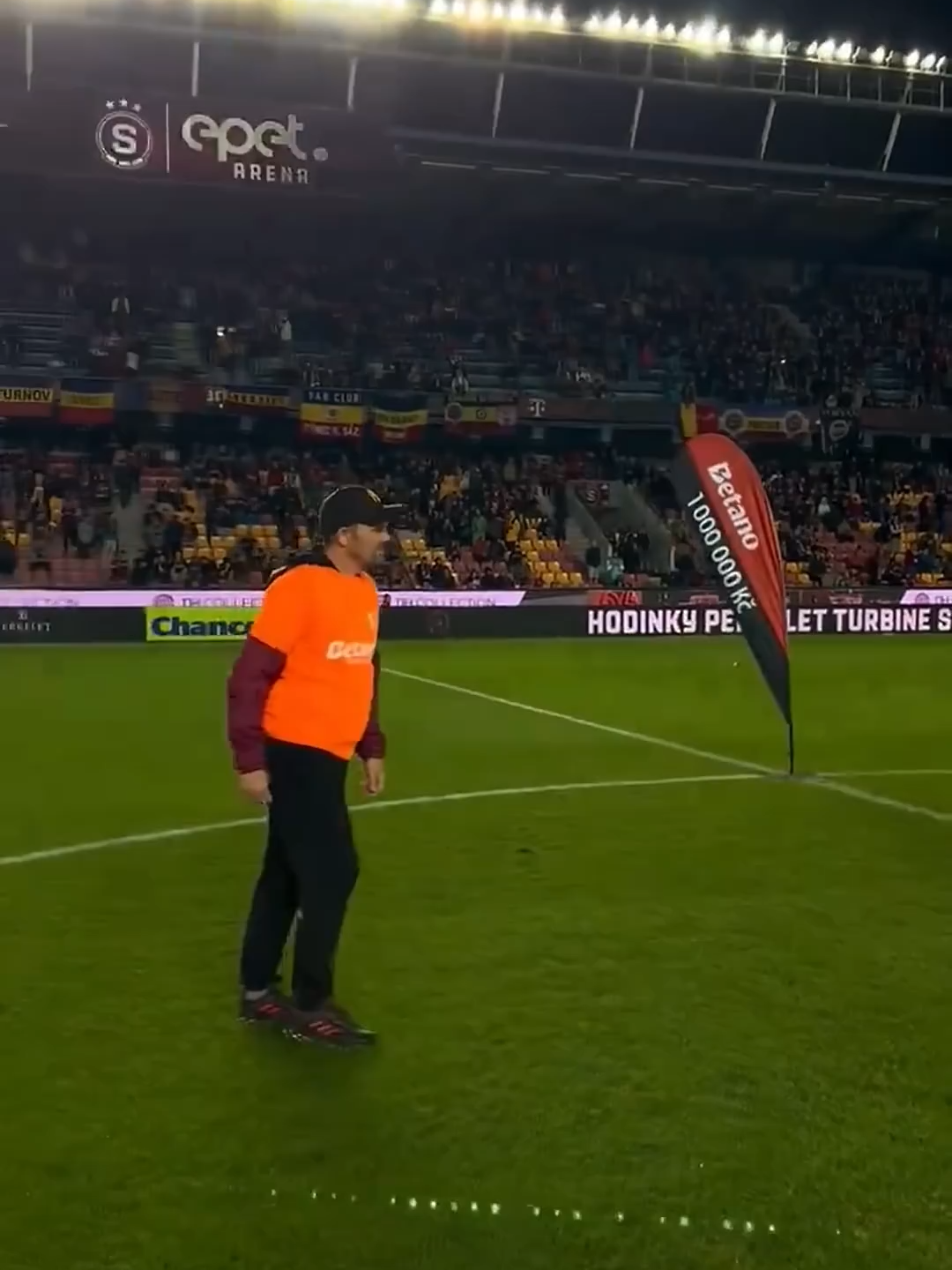 Anh ấy đã nắm lấy cơ hội  #football #bongda24h #shorts  #bongda #skills