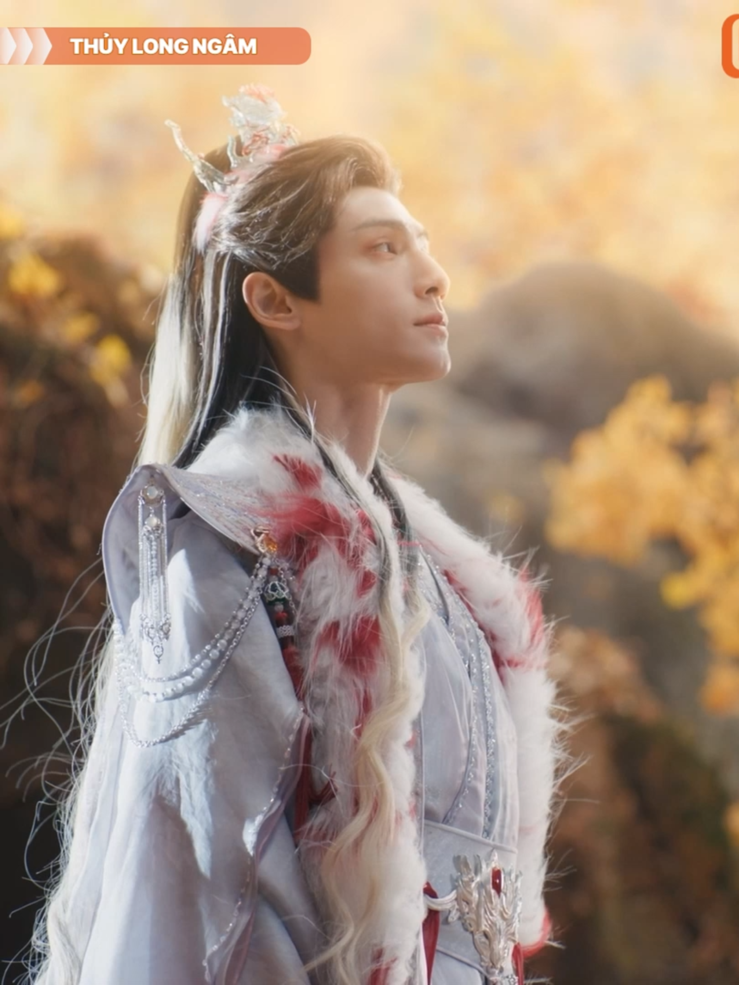 Mở cửa sáng cuối tuần phong thái lá bay ầm trời như anh Đường chưa Long Tộc nhà mình ơi??? Đến 4 Tập đầu tiên đã sẵn sàng tại MangoPlus. Nạp SVIP hóng phim sớm nhất thui. #ThuyLongNgam #MangoPlus #LaVanHi