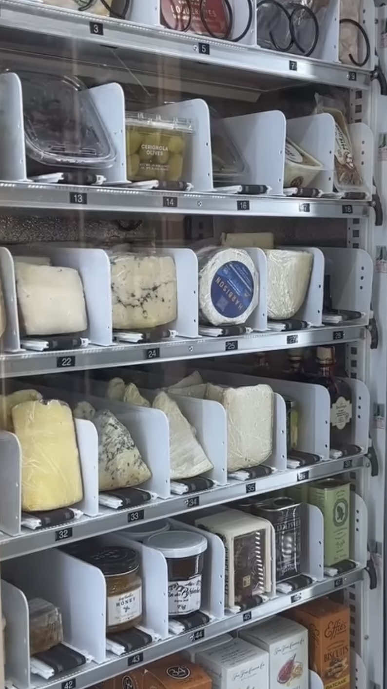 Is this the boogiest thing you’ve ever seen? 🤷🏽‍♂️ We’re at @cavaniolasgourmet, where you can buy your cheese and crackers and not interact with anyone 🧀🕺 With @kdhamptons @queenthateats @de_outeast #fyp #foryou #cheese #vendingmachine #foodporn 