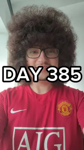 Day 385 of not cutting my hair until @Manchester United win 5 games in a row! 🙌 Current Streak - 2/5 #hairchallenge #manchesterunited #manunited #hairgrowth #rubenamorim 