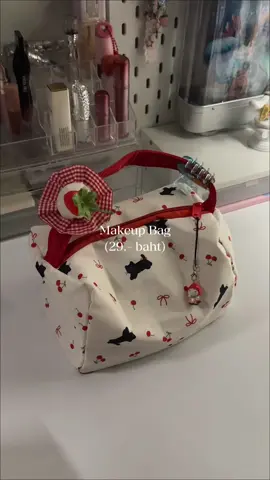 จุของได้เยอะมากกกกกกกกก #makeupbag #กระเป๋าเครื่องสําอาง #organizemakeup #จัดระเบียบเครื่องสําอาง #bag 