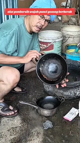 Alat pembersih wajan atau panci gosong berkerak, bisa juga untuk keramik, wastafel AMPUH !!! #alatpembersihwajan #alatpembersihwajangosong #alatpembersihwajanpancigosong #pembersihwajan 