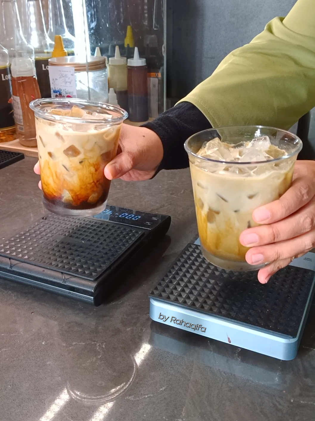 Berminat nak join kelas online PJJ bancuh Kopi Di Rumah? DM for details. Yuran murah, tak perlu renew, resepi unlimited. 😉 #kopidirumah #patiespresso #coffeerecipes #peppermintcoffee #mintlatte 