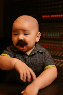 أديتهم قد ماقدر وماخذت اي شيء #طرب #مصر #شعبي #ذكاء_اصطناعي #fyp 