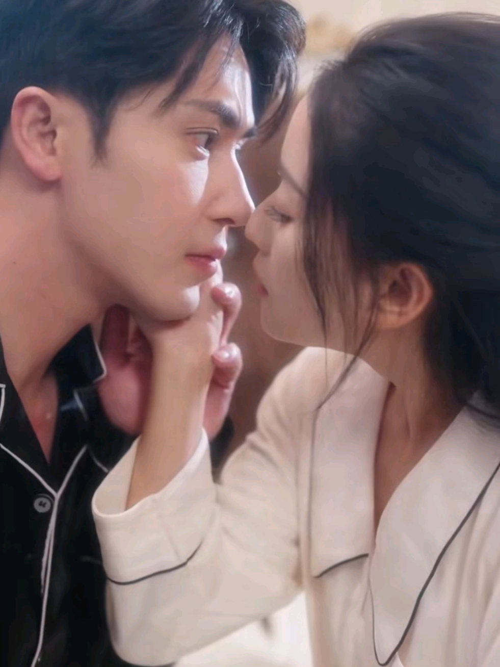 Cinta Lama Bersemi Kembali  @Ketua Preman  #Drama #ChinneseDrama #DramaChina #Dracin #DramaAsia 