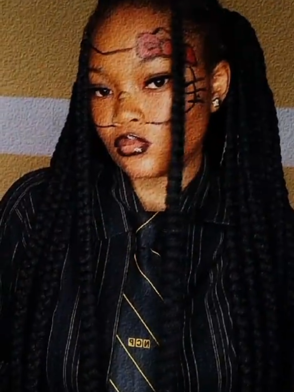 Facial art: Hello kitty 😸 please like, comment, share and repost thank you 😊❤️#transition #ufoundamie #facialart 