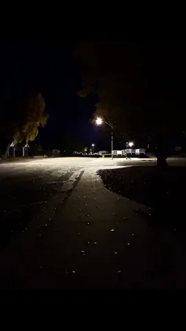 Salí a caminar esta madrugada y mis ojos. Ven estos paisajes tan hermosos. Feliz sábado#catarinaerik 