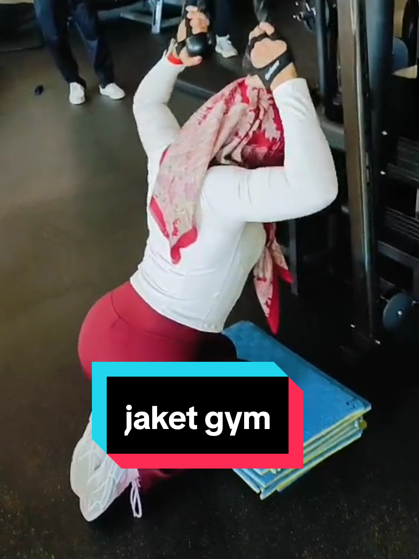 nyobain gym sampe jadi rutin #jaketgym #jaketolahraga #bajuolahraga #ootdgym #GymTok 