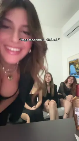 🤭🤭🤫 @Federica Fallavena @Giulia @raffaella natale #tellmesomethingidontknow #perte #perteeee #secret #halloween2025 