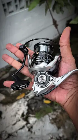 Cek disini 👉  @monkiking Upgradenya bikin reel pancing Seahunter Cyberron semakin mantab. #mancing #mancingmania 