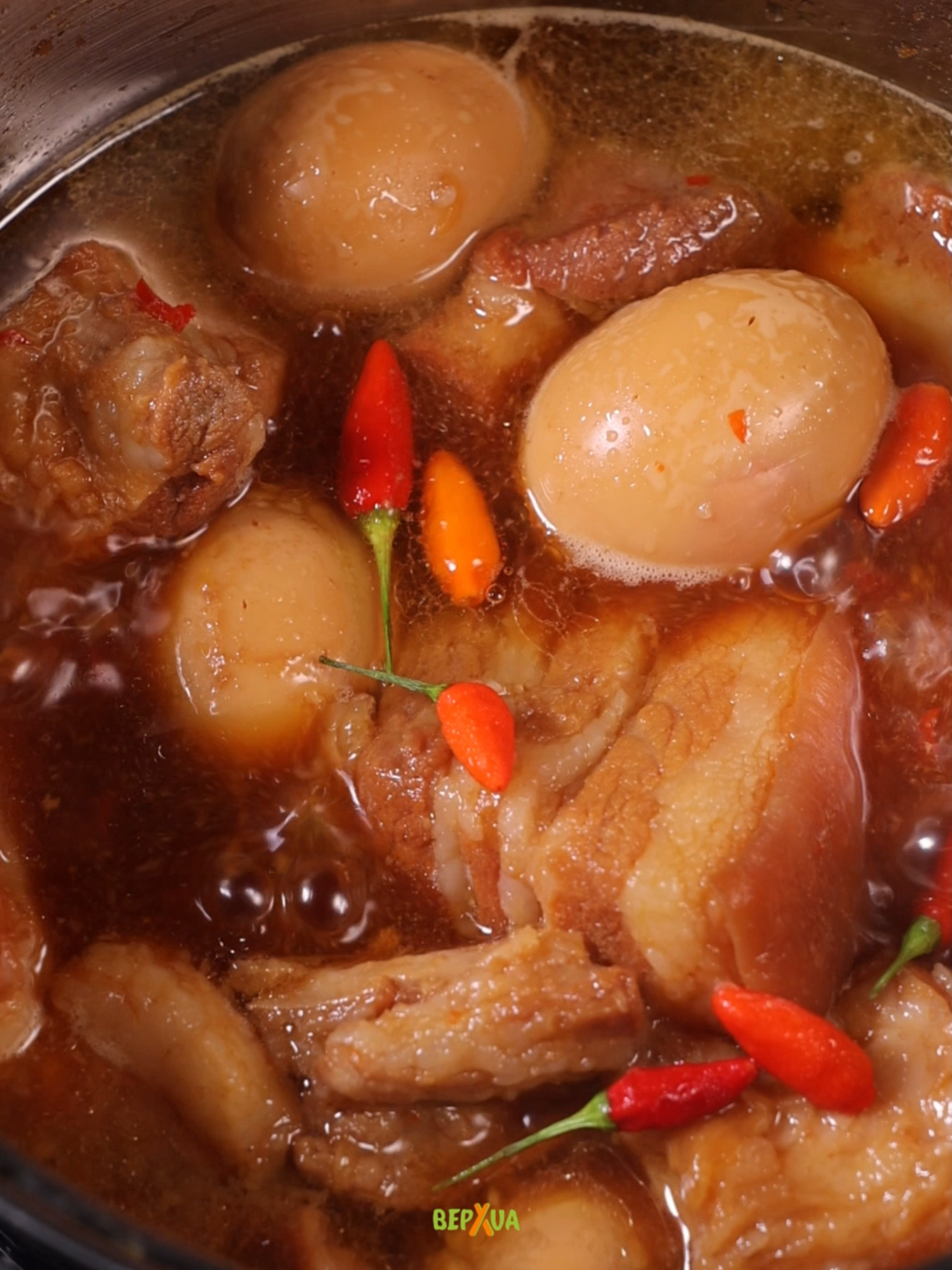 Nhìn nồi thịt có ai nôn tết chưa? #bepxua #monngonmoingay #thitkhotrung