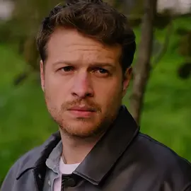 olduğum yerde yanıyorum. #burakyörük #oruçfurtuna #taşacakbudeniz #keşfet #viral 