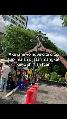 bekerja seperti laki laki agar hidup seperti perempuan jare #fyppppppppppppppppppppppp #fypage 