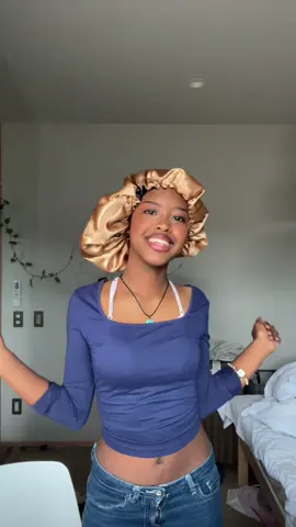 I don’t know I’m kinda obsessed with this less volume hair #fyp #fouryoupage #blasian #🇯🇵 #🇺🇬 