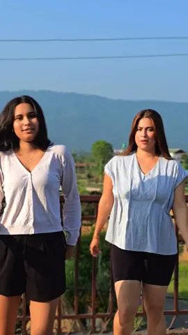bhojpuri bhoot chadyo hai🤣@Nishimom❤️🫶 #fypシ゚ #viral #bhojpurisong #sisters 