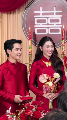 Chú rể thẹn thùng khi bố vợ khen “Đẹp trai” #damcuoichenguyenquynhchau #chenguyenquynhchau #xuhuongtiktok #xuhuongtiktok 