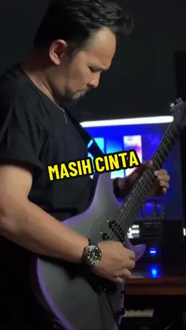 Main gitar tu pake Hati..❤️ 🎶 song : Kotak Band 🎸 Guitar: @enyamusicid Nova Go Inspire 🎛 FX: Boss GX-10 🔊 Amp: Boss Katana 50 Gen 3 ⌚️ Watch: Citizen Promaster BN1024 🎶 Strings: @fstrings.id 🎧 Support: @hawilamusik @gitarostore @official_roland_indonesia @machtwatch  #Kotak #MasihCinta #RockIndonesia #GuitarCover #JohnPetrucciStyle          