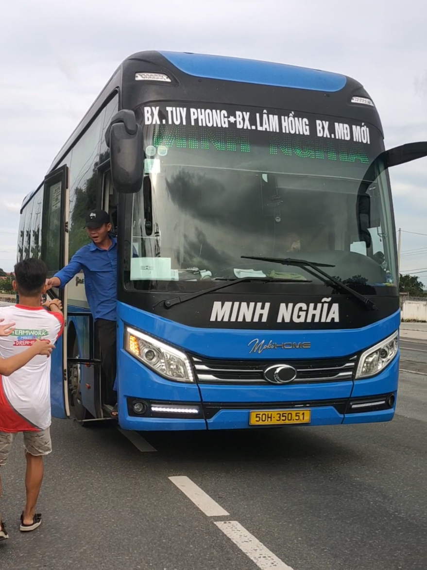 gl với idol😂 @LONG✈ @thanh nhân😊😘 #xuhuong #xekhachvietnam🇻🇳 #thacomobihome #xh #xuhuongtiktok 