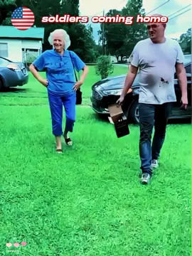 #soldiercominghome #reunion #surprise #family #viralvideo 