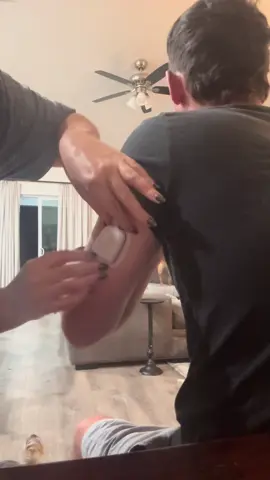 Pod change guess how many clicks #fyp #diabetesawareness #t1dlookslikeme #omnipod5#t1d