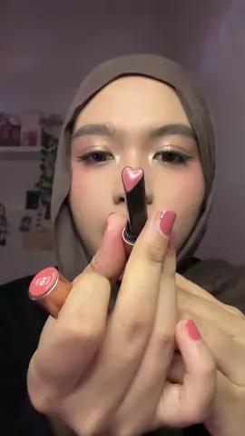 Gaada lagi drama bibir kering🤩💗 #bibirkincleng #lips #meltinglipbalm #lipbalm #fypage 