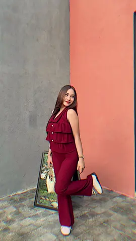 Oneset cakep ada dikranjang kuning beb #setelanwanitakekinian #outfitideas #ootdfashion 