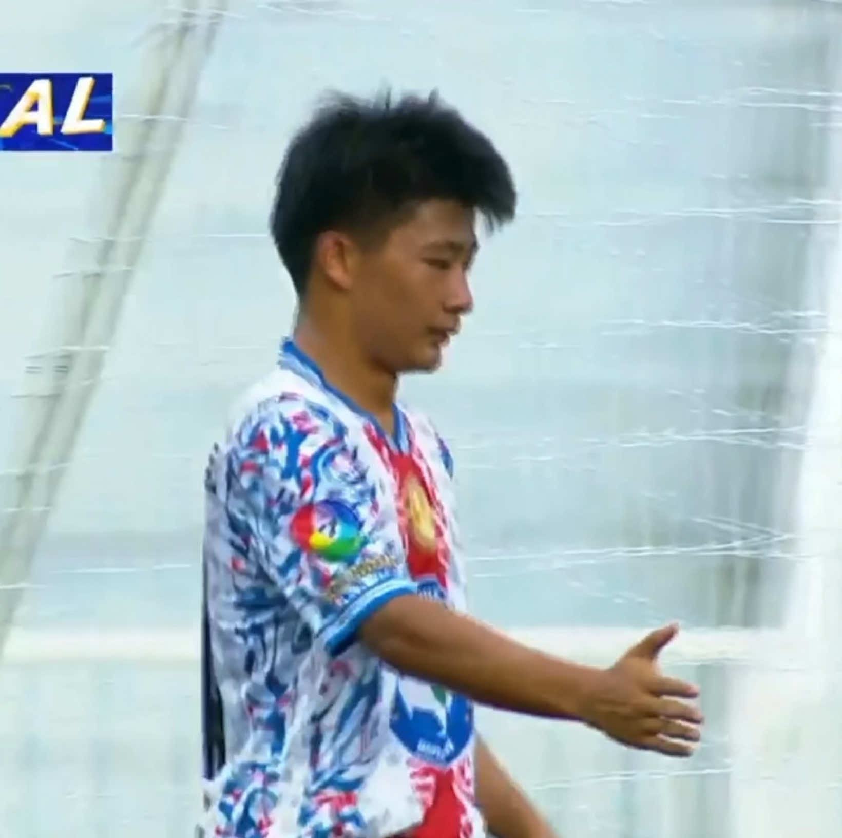 ประจวบคีรีขันธ์ไม่ได้มีของดีแค่ทะเล ธนาคารออมสิน ซัด ระยองวิทยาคมปากน้ำ 6-2 เข้าไปลุ้นรอบต่อไปฝากช่วยกันชมช่วยกันเชียร์น้องๆ ทุกทีมด้วยนะครับ อะไรไม่เคยเห็นก็จะได้เห็นในบอล7สี #บ้าบอลนักเรียน #บอลนักเรียน #ch7hd #บอล7สี #fypシ゚ 