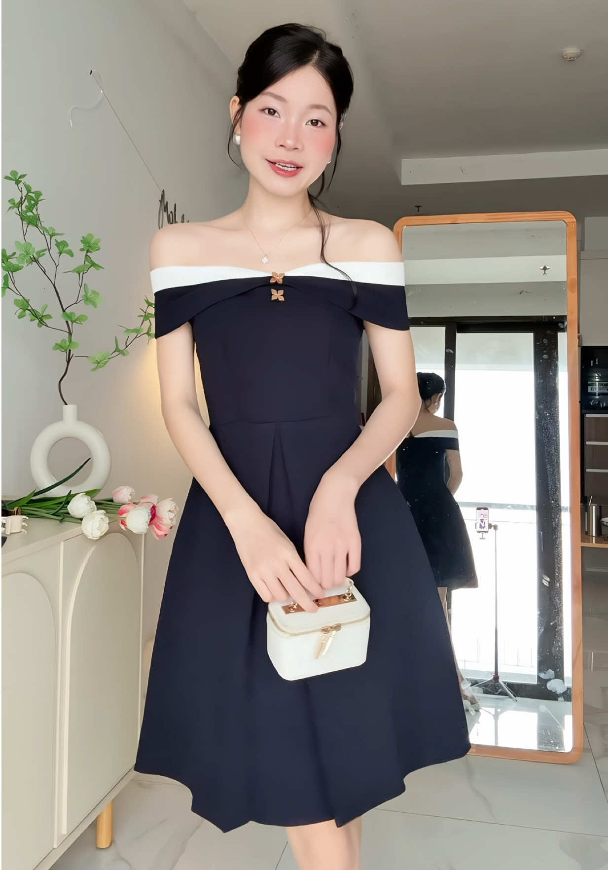 Váy đi tiệc trễ vai nà 😜👌