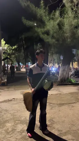 #xuhuong #fyp #trend #xhhhh #capcut @anthitnguoigioitoan @gi vay troi? 