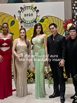 tindig palang, kabahan na ang dapat kabahan! #yllanaaduana #pageantry #mogger #aura #pageantedits 