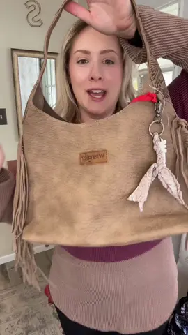 The fringe on this Wrangler Purse is everything #wrangler #purse #totebag #tiktokshopblackfriday 
